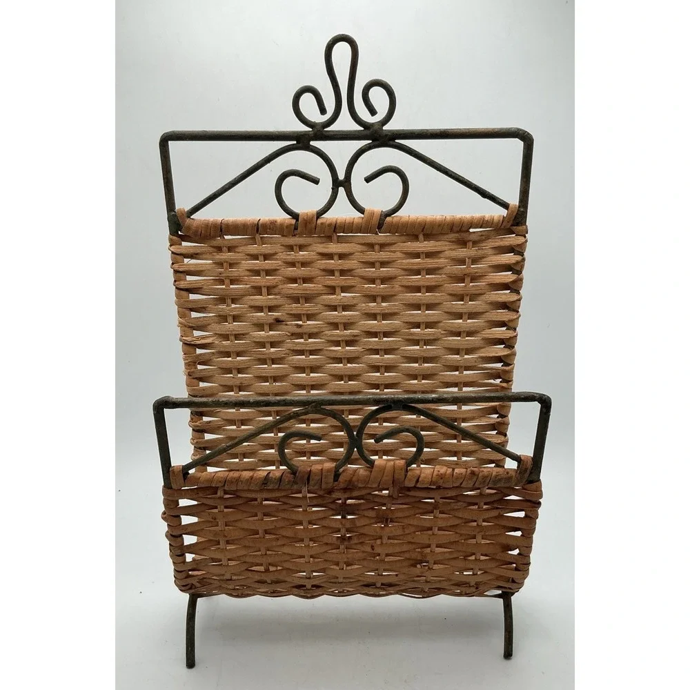 Vintage Wrought Iron Woven Wicker Napkin Letter Mail Holder Desk Organizer‎